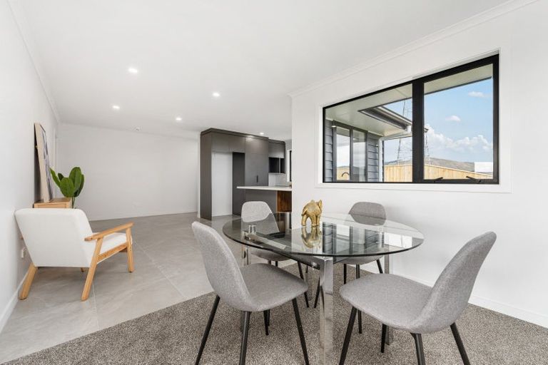 Photo of property in 59 Atlantic Drive, Fitzherbert, Palmerston North, 4410