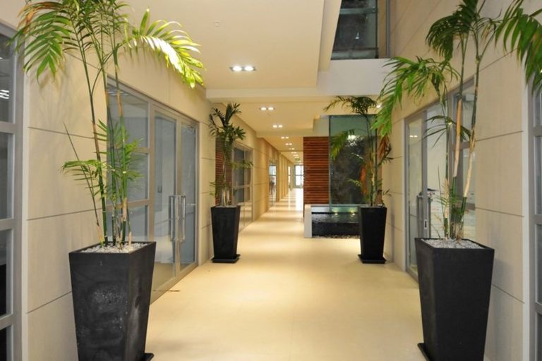 Photo of property in Maison Apartments, 404/16 Huron Street, Takapuna, Auckland, 0622