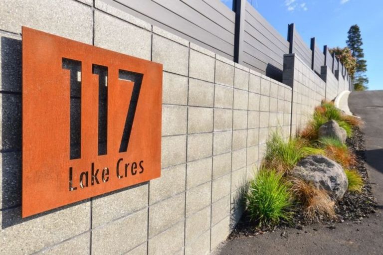 Photo of property in 117a Lake Crescent, Hamilton Lake, Hamilton, 3204