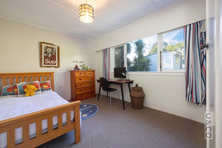 Photo of property in 67 Garfield Road, Helensville, 0800