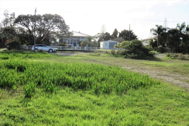 Photo of property in 22 Graham Street, Te Kopuru, 0391