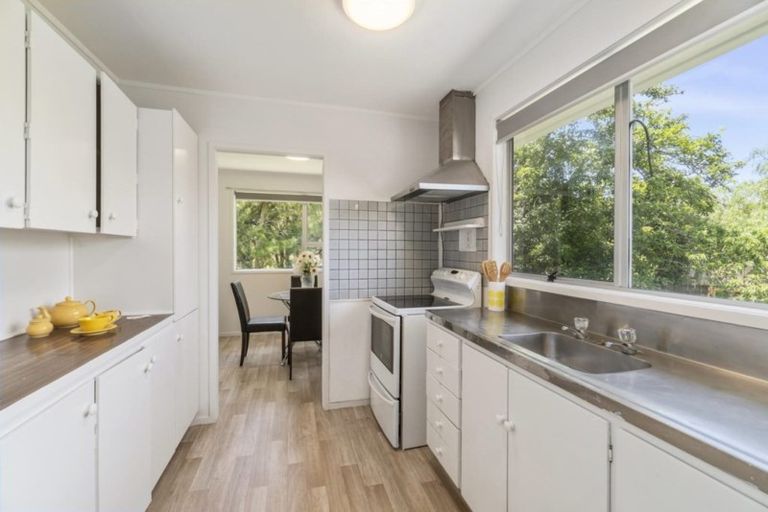 Photo of property in 1/7 Ririno Place, Manurewa, Auckland, 2102