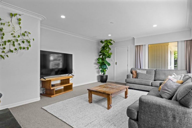 Photo of property in 69 Princes Street, Cambridge, 3434