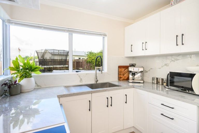 Photo of property in 56a Newton Place, Westbrook, Palmerston North, 4412