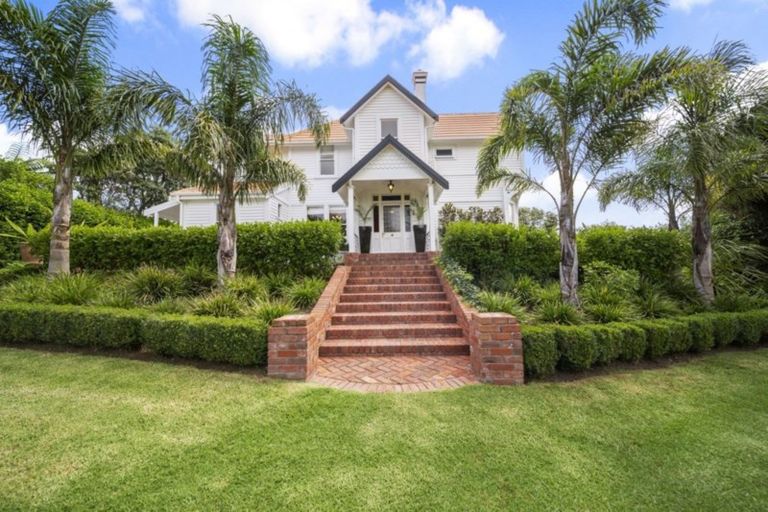 Photo of property in 139a Brooklands Road, Brooklands, New Plymouth, 4310