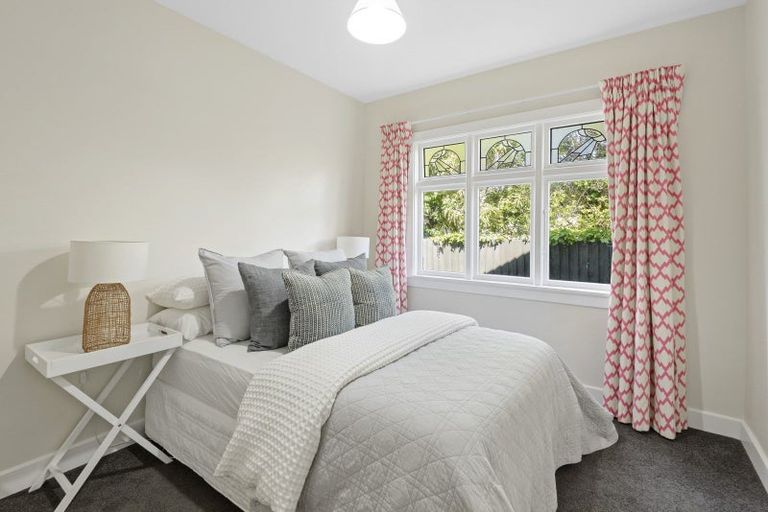 Photo of property in 40 Centaurus Road, Cashmere, Christchurch, 8022