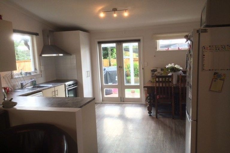 Photo of property in 7 Tawa Street, Eastbourne, Lower Hutt, 5013