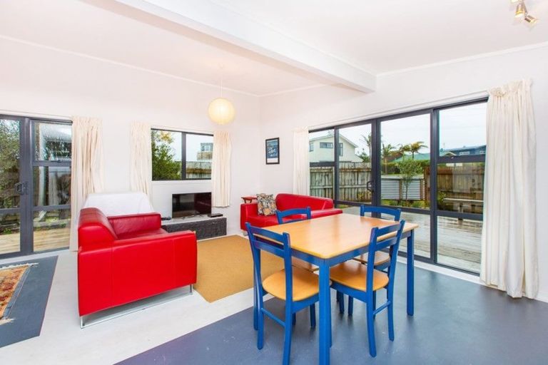 Photo of property in 30 Manukau Road, Raglan, 3225