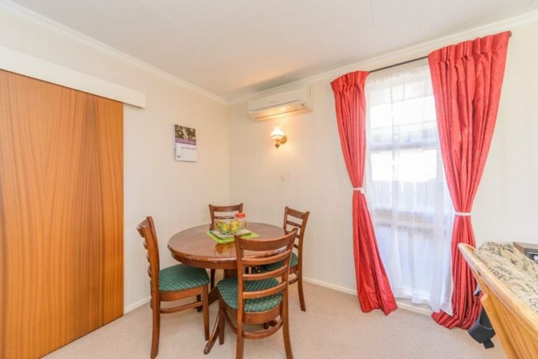 Photo of property in 4 Frederick Street, Terrace End, Palmerston North, 4410