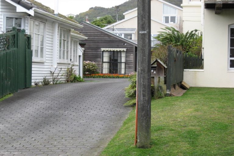 Photo of property in 9a Dasent Street, Karori, Wellington, 6012
