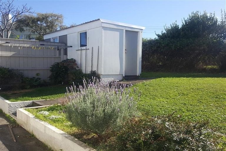 Photo of property in 146 Pembroke Street, Westown, New Plymouth, 4310
