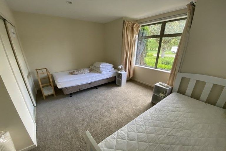 Photo of property in 530 Yaldhurst Road, Yaldhurst, Christchurch, 7676