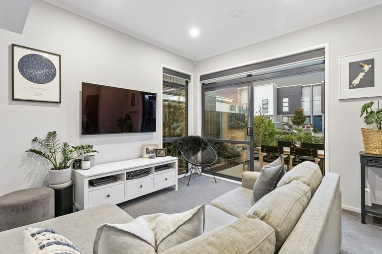 Photo of property in 7 Chaffinch Road, Hobsonville, Auckland, 0616