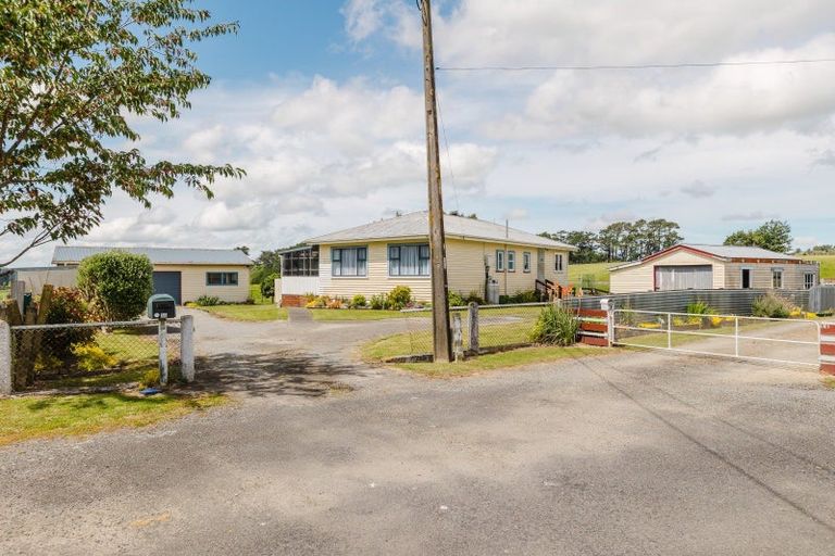 Photo of property in 56 Herbert Street, Eketahuna, 4900