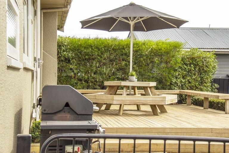 Photo of property in 14 Fergusson Street, Solway, Masterton, 5810