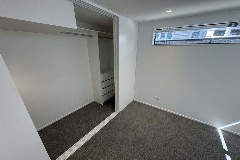 Photo of property in 7b Manor Place, Point Chevalier, Auckland, 1022