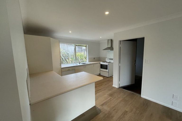 Photo of property in 49 Donald Street, Stanmore Bay, Whangaparaoa, 0932