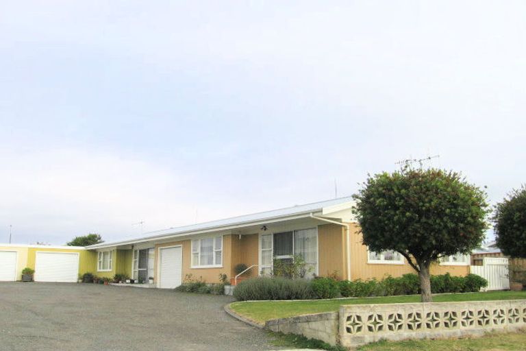 Photo of property in 35 Bristol Street, Tamatea, Napier, 4112