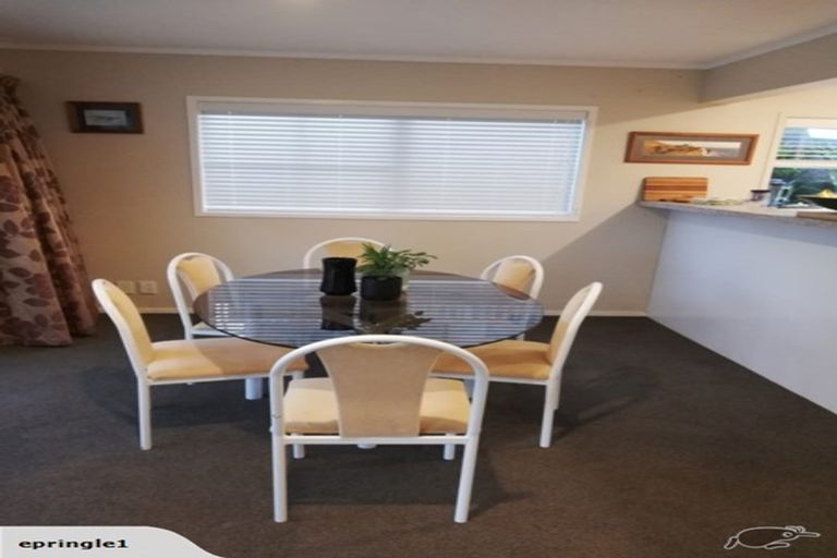 Photo of property in 684b Whangaparaoa Road, Stanmore Bay, Whangaparaoa, 0932