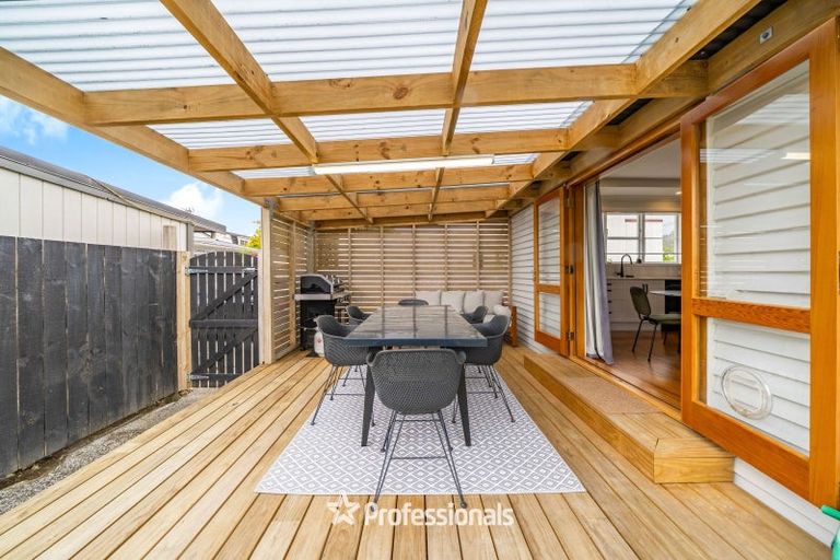 Photo of property in 3/6 Wilford Street, Wallaceville, Upper Hutt, 5018