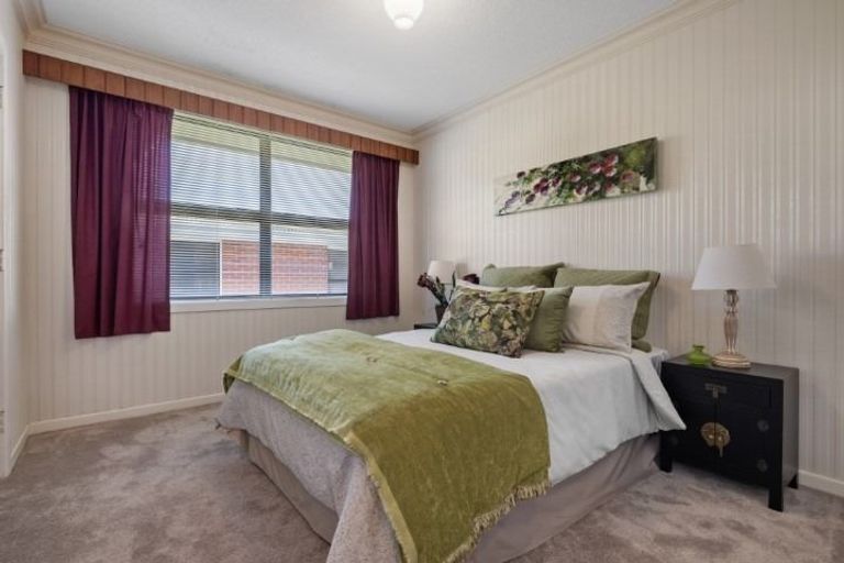 Photo of property in 21 Tirinui Crest Road, Otumoetai, Tauranga, 3110