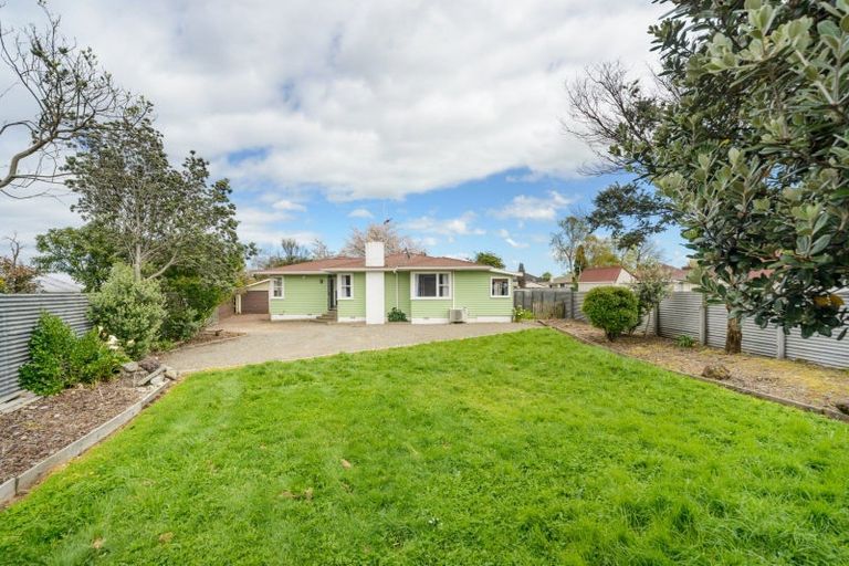Photo of property in 5 Snowdon Avenue, Terrace End, Palmerston North, 4410