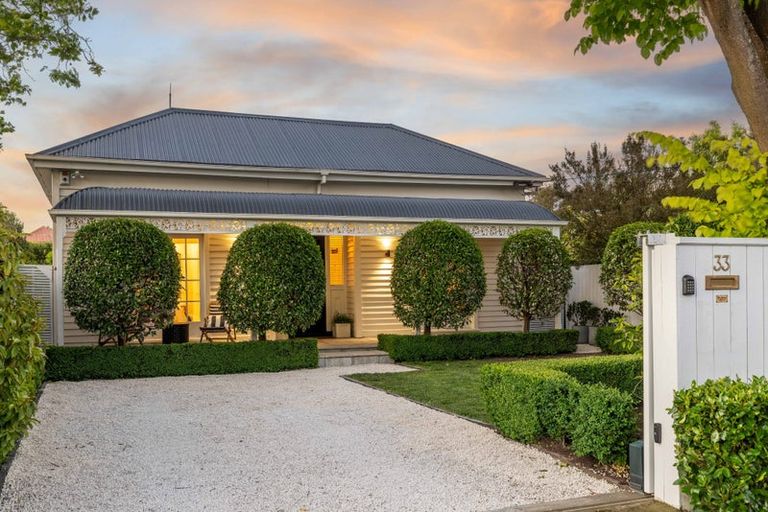 Photo of property in 33 Hawkesbury Avenue, St Albans, Christchurch, 8014