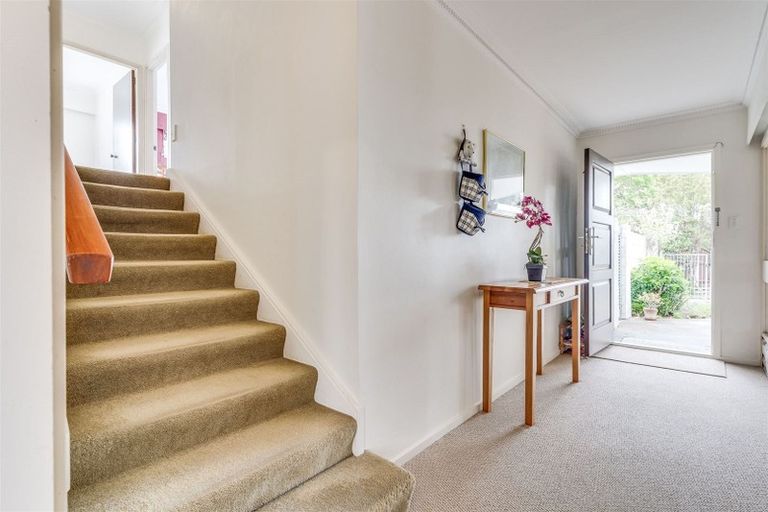 Photo of property in 335 Waimairi Road, Ilam, Christchurch, 8041