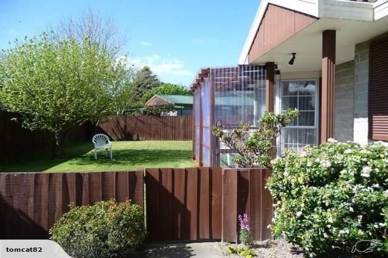 Photo of property in 40 Ashwood Street, Parklands, Christchurch, 8083
