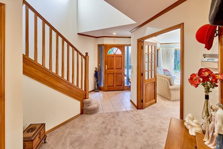 Photo of property in 1/7 Massey Avenue, Woburn, Lower Hutt, 5010