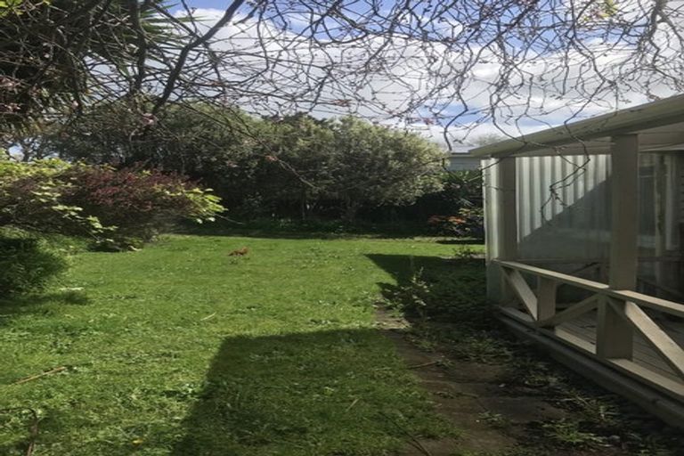 Photo of property in 1/16 Opaheke Road, Papakura, 2110