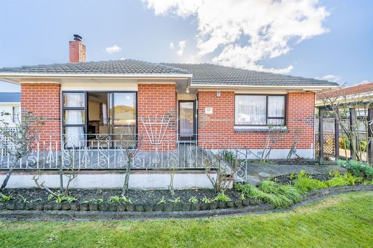 Photo of property in 257 Fergusson Drive, Heretaunga, Upper Hutt, 5018