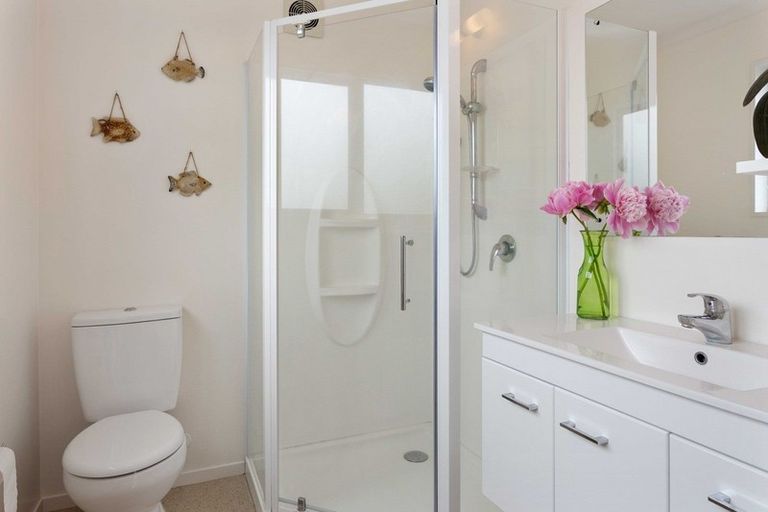 Photo of property in 21 Park Avenue, Oxford, 7430