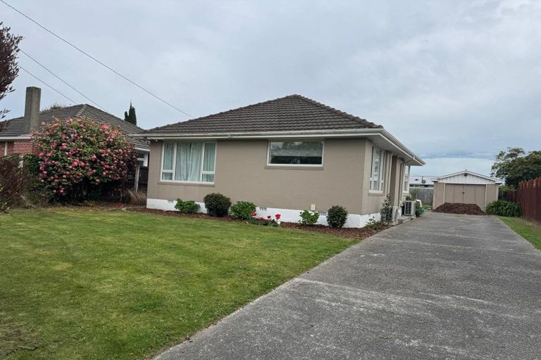 Photo of property in 73 Appleby Crescent, Burnside, Christchurch, 8053