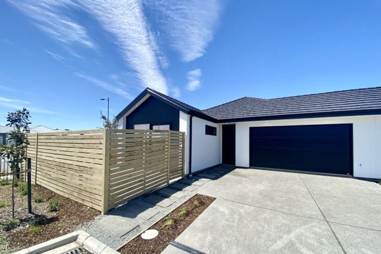 Photo of property in 11 Maple Lane, Rolleston, 7614