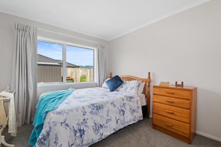 Photo of property in 12 Whatumairangi Way, Owhata, Rotorua, 3010