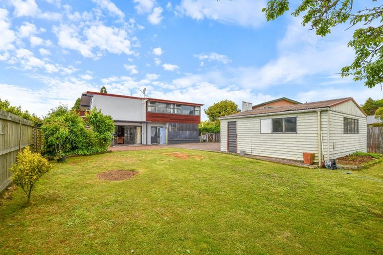 Photo of property in 14 Rostrevor Place, Tihiotonga, Rotorua, 3015