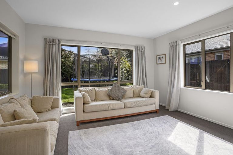 Photo of property in 16 Pukeko Place, Rangiora, 7400