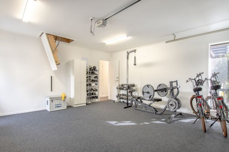 Photo of property in 31 Lilac Close, Cambridge, 3434