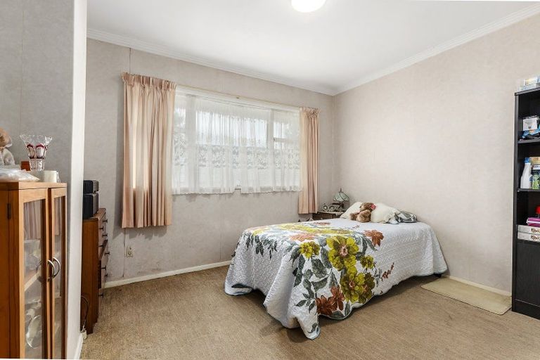 Photo of property in 5 Mascot Street, Tawa, Wellington, 5028