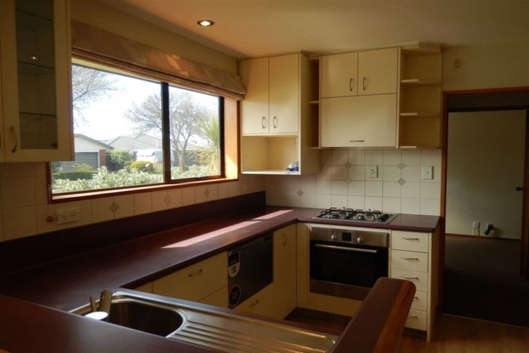 Photo of property in 37 Monaghan Street, Northwood, Christchurch, 8051