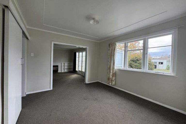 Photo of property in 14 Burden Avenue, Wainuiomata, Lower Hutt, 5014