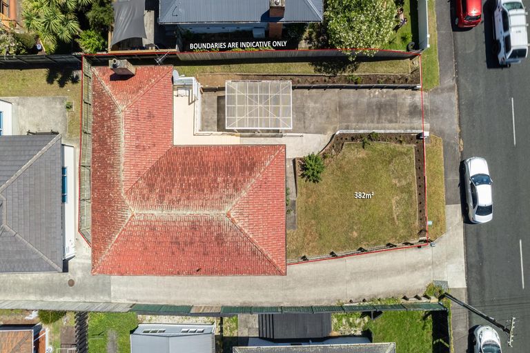 Photo of property in 61 Halver Road, Hillpark, Auckland, 2102