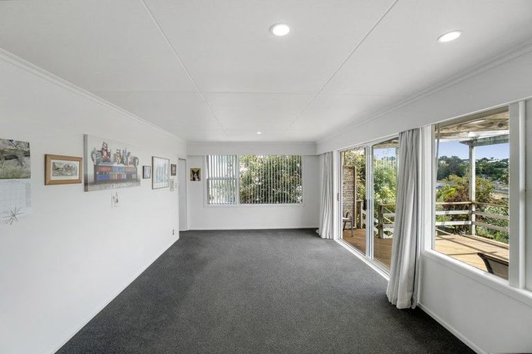 Photo of property in 9 Norfolk Road, Stanmore Bay, Whangaparaoa, 0932