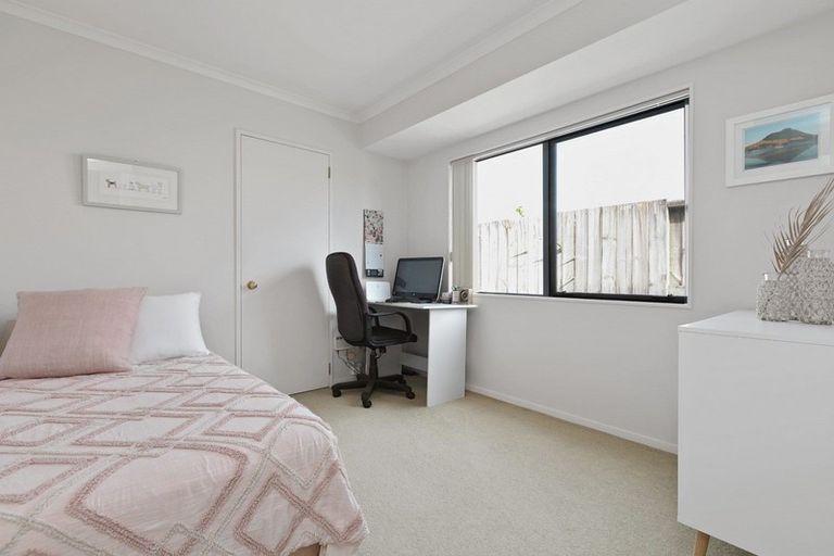 Photo of property in 6 Evansbel Place, Papamoa Beach, Papamoa, 3118