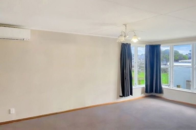 Photo of property in 55 Taumaihi Street, Bulls, 4818