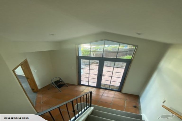 Photo of property in 1/83 East Coast Road, Castor Bay, Auckland, 0620