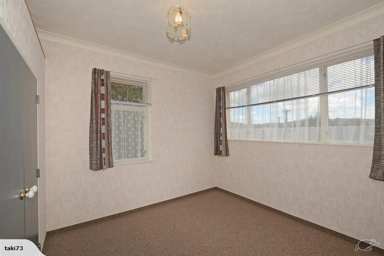 Photo of property in 1/56 Manuka Street, Stokes Valley, Lower Hutt, 5019