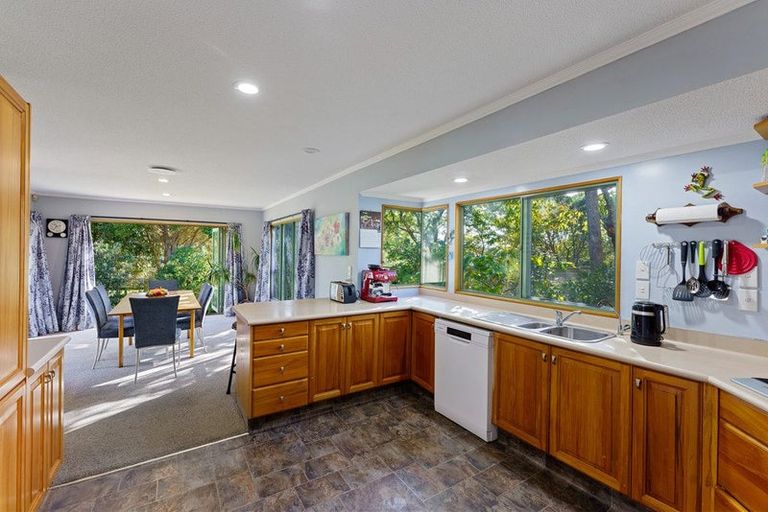 Photo of property in 11 Grand Poppa Way, Otaihanga, Paraparaumu, 5036