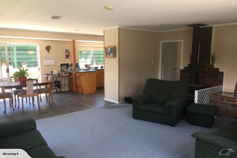 Photo of property in 15 Milsom Place, Te Puke, 3119
